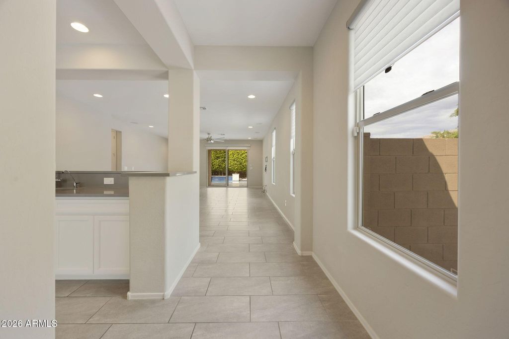 24752 N 96th Avenue, Peoria, AZ 85383 — photo 3