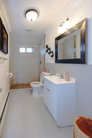 94 Kings Drive, Riverhead, NY 11901