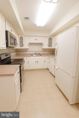 151 CENTURA, Cherry Hill, NJ 08003