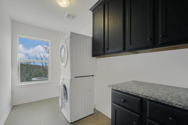 851 Stone Mountain DR, Marble Falls, TX 78654