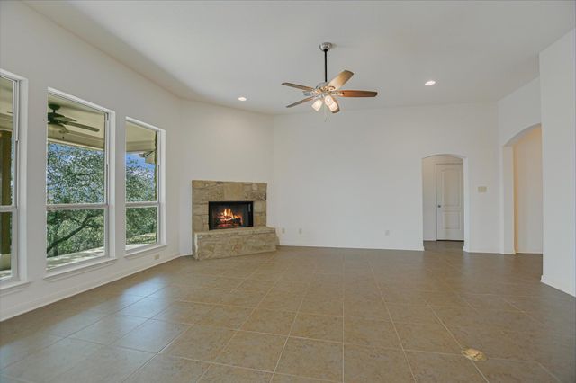 851 Stone Mountain DR, Marble Falls, TX 78654