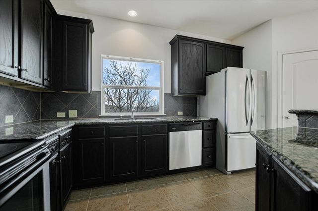 851 Stone Mountain DR, Marble Falls, TX 78654