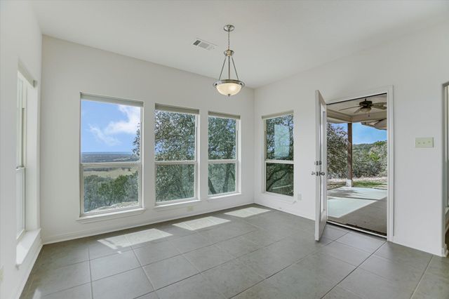 851 Stone Mountain DR, Marble Falls, TX 78654