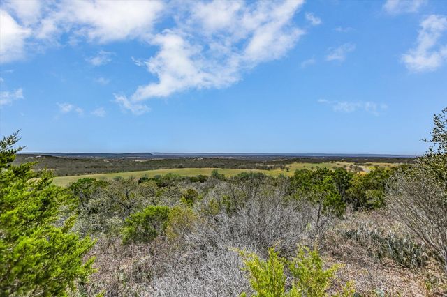 851 Stone Mountain DR, Marble Falls, TX 78654