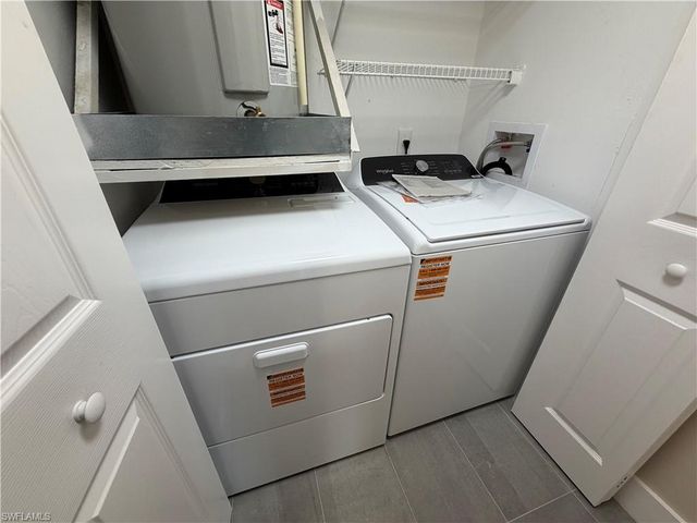 5317 Summerlin RD # 1703, Fort Myers, FL 33919