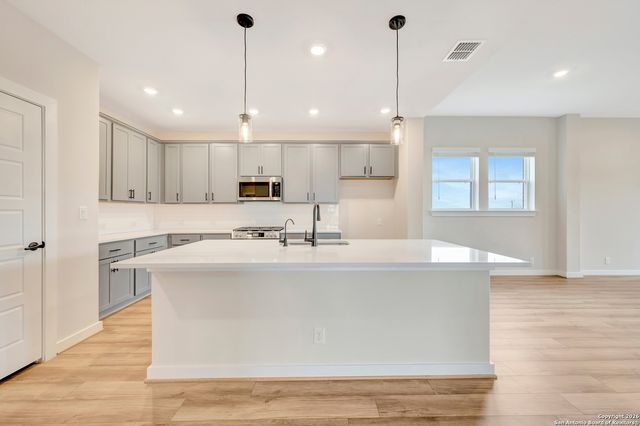 113 Arlo, New Braunfels, TX 78130