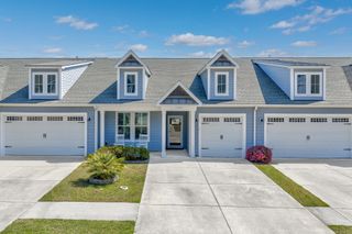 190 Goldenrod Cir # 10-B, Little River, SC 29566