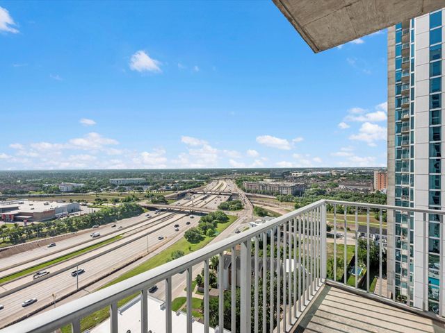 5925 Almeda Road 11702, Houston, TX 77004