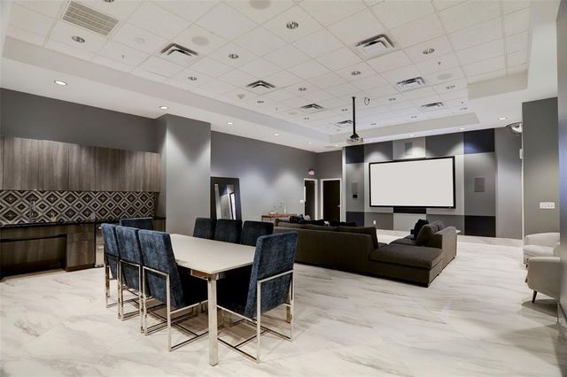 5925 Almeda Road 11702, Houston, TX 77004