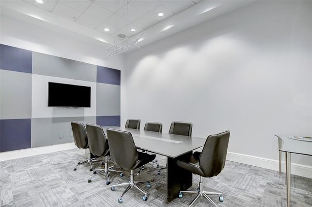 5925 Almeda Road 11702, Houston, TX 77004