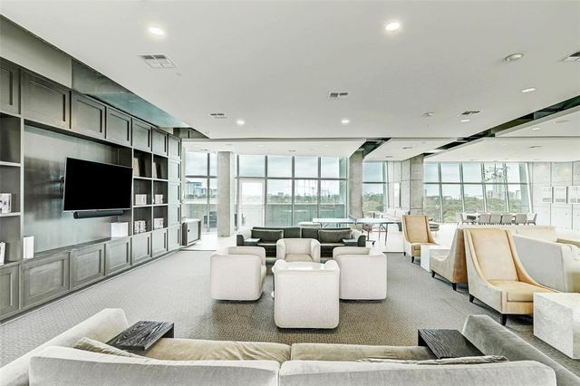 5925 Almeda Road 11702, Houston, TX 77004