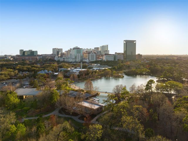5925 Almeda Road 11702, Houston, TX 77004
