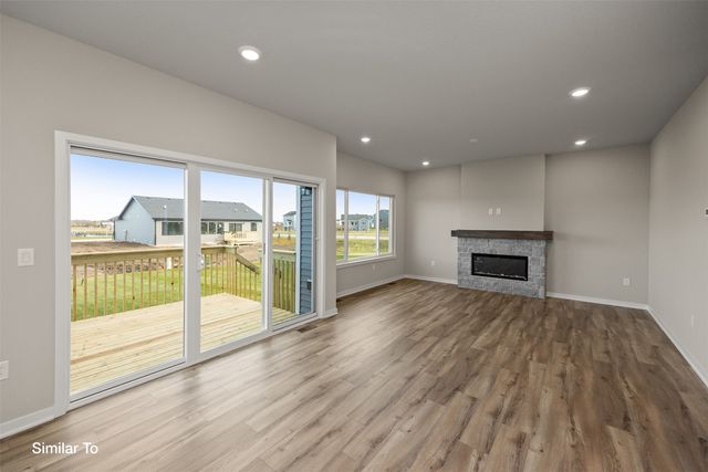 590 NW Atlas Lane, Waukee, IA 50263