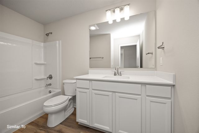 590 NW Atlas Lane, Waukee, IA 50263