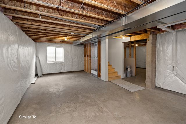 590 NW Atlas Lane, Waukee, IA 50263