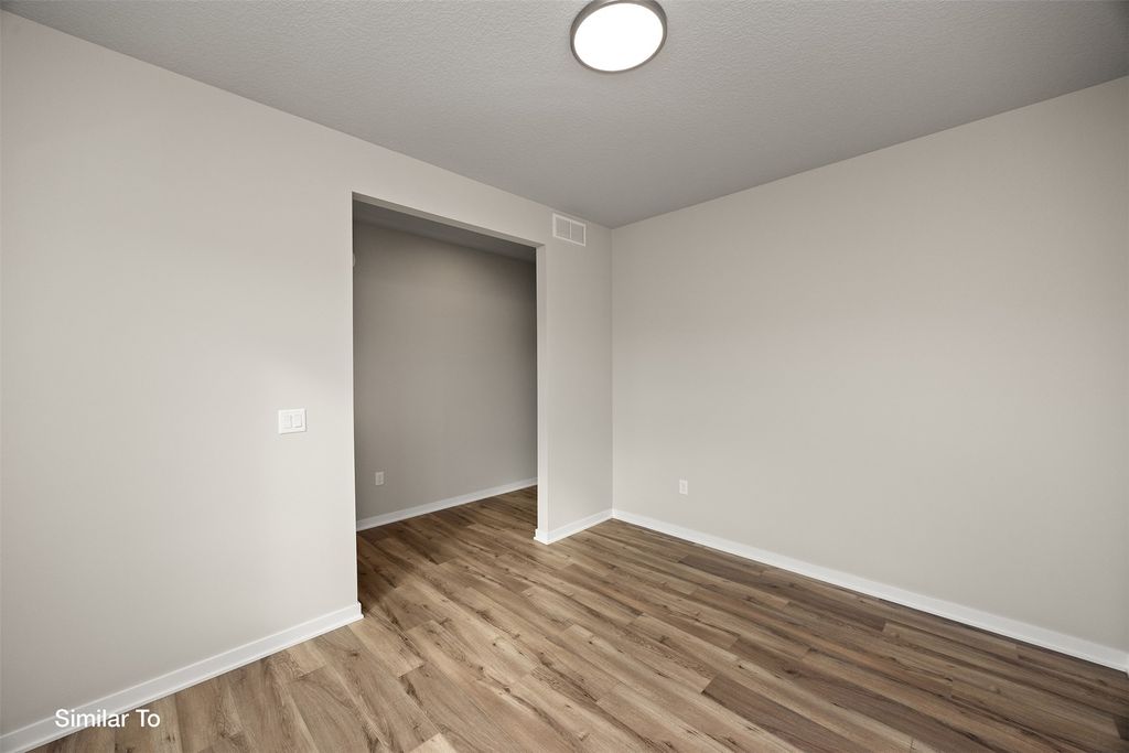 590 NW Atlas Lane, Waukee, IA 50263