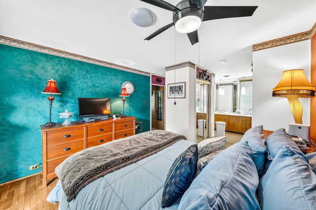 5327 Valkeith Drive, Houston, TX 77096