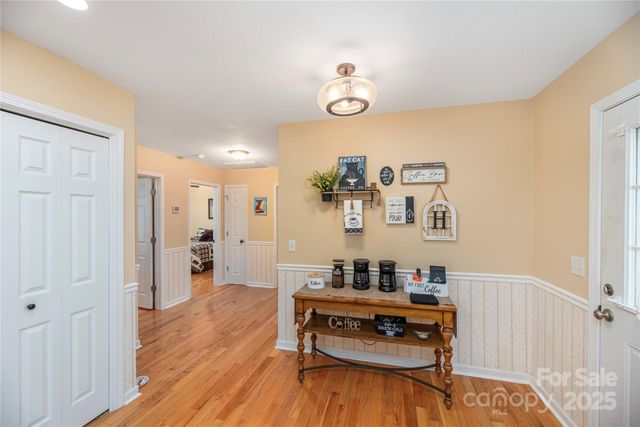 220 George Sutton Road, Waynesville, NC 28785