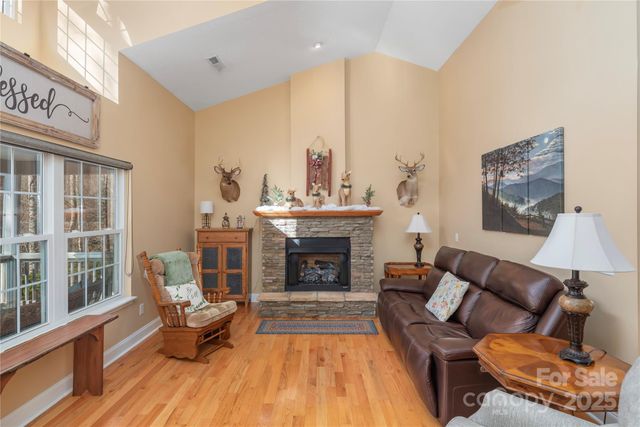 220 George Sutton Road, Waynesville, NC 28785