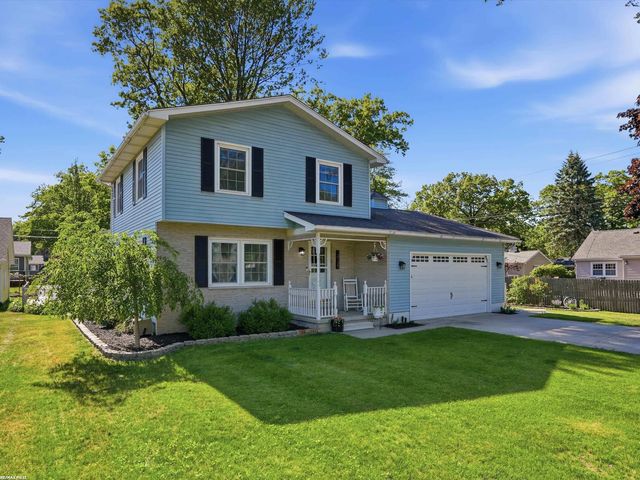 2929 18th Avenue, Port Huron, MI 48060