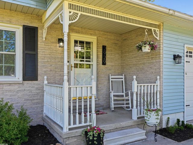 2929 18th Avenue, Port Huron, MI 48060