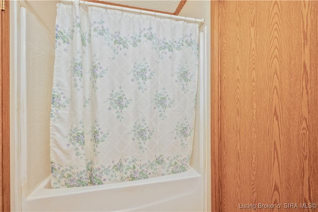 179 5th Street, Charlestown, IN 47111