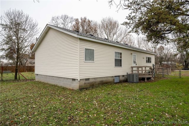 179 5th Street, Charlestown, IN 47111