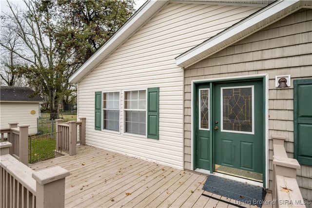 179 5th Street, Charlestown, IN 47111