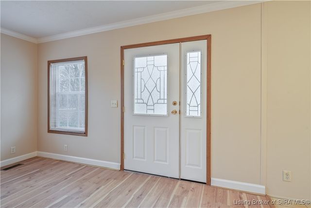 179 5th Street, Charlestown, IN 47111