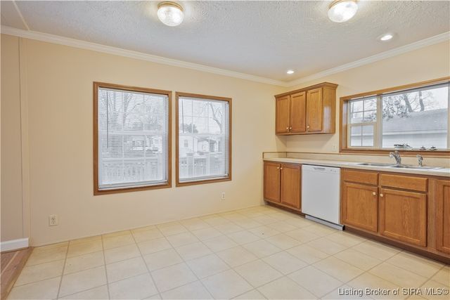 179 5th Street, Charlestown, IN 47111