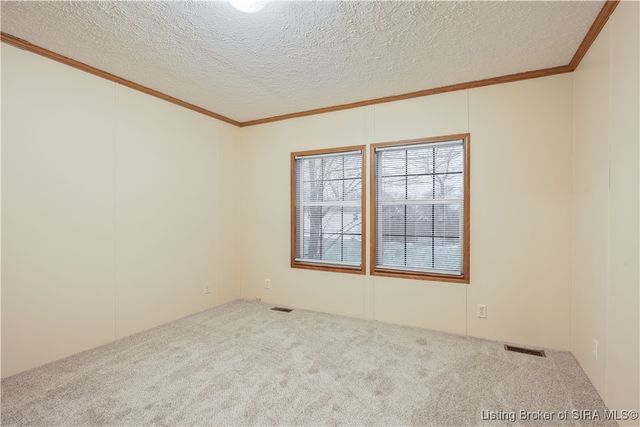 179 5th Street, Charlestown, IN 47111