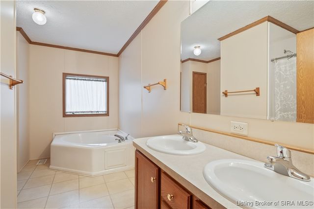 179 5th Street, Charlestown, IN 47111