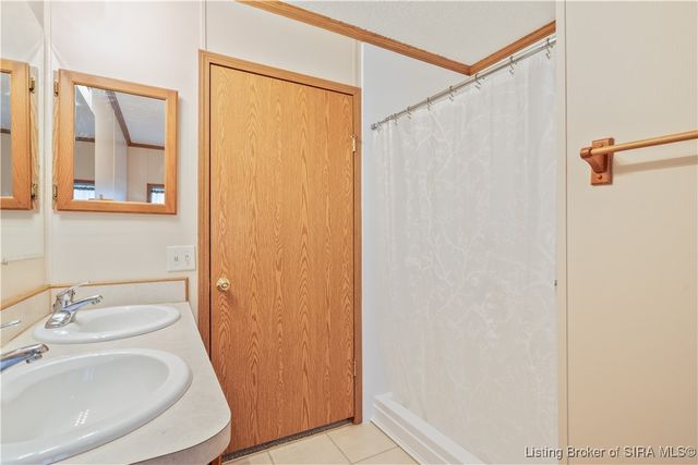 179 5th Street, Charlestown, IN 47111