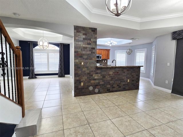 15281 SW 26th Ter, Miami, FL 33185