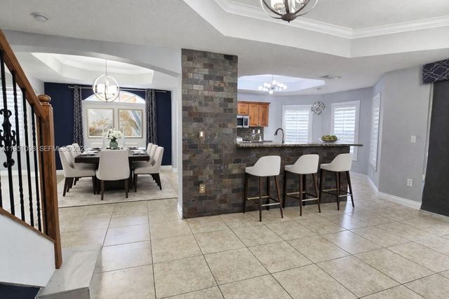 15281 SW 26th Ter, Miami, FL 33185