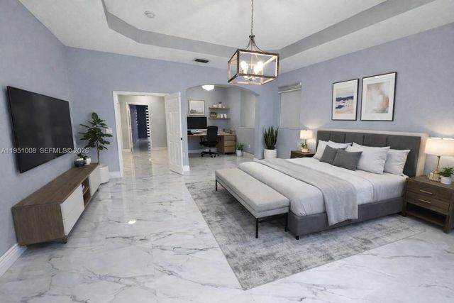 15281 SW 26th Ter, Miami, FL 33185