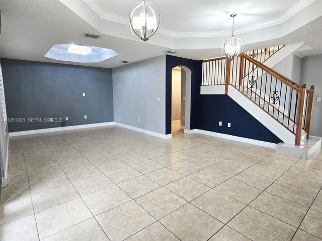 15281 SW 26th Ter, Miami, FL 33185