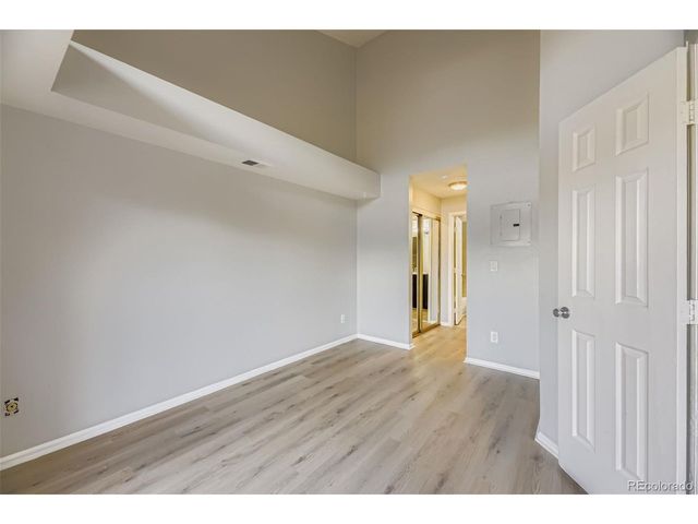 2575 S Syracuse Way M306, Denver, CO 80231