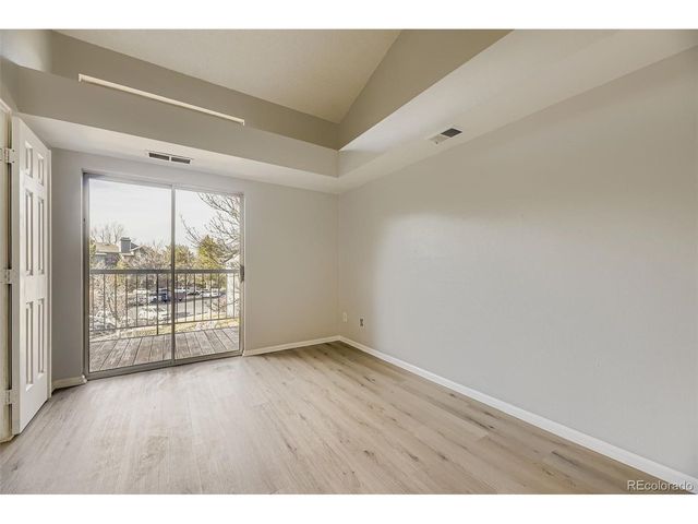 2575 S Syracuse Way M306, Denver, CO 80231