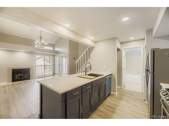 2575 S Syracuse Way M306, Denver, CO 80231