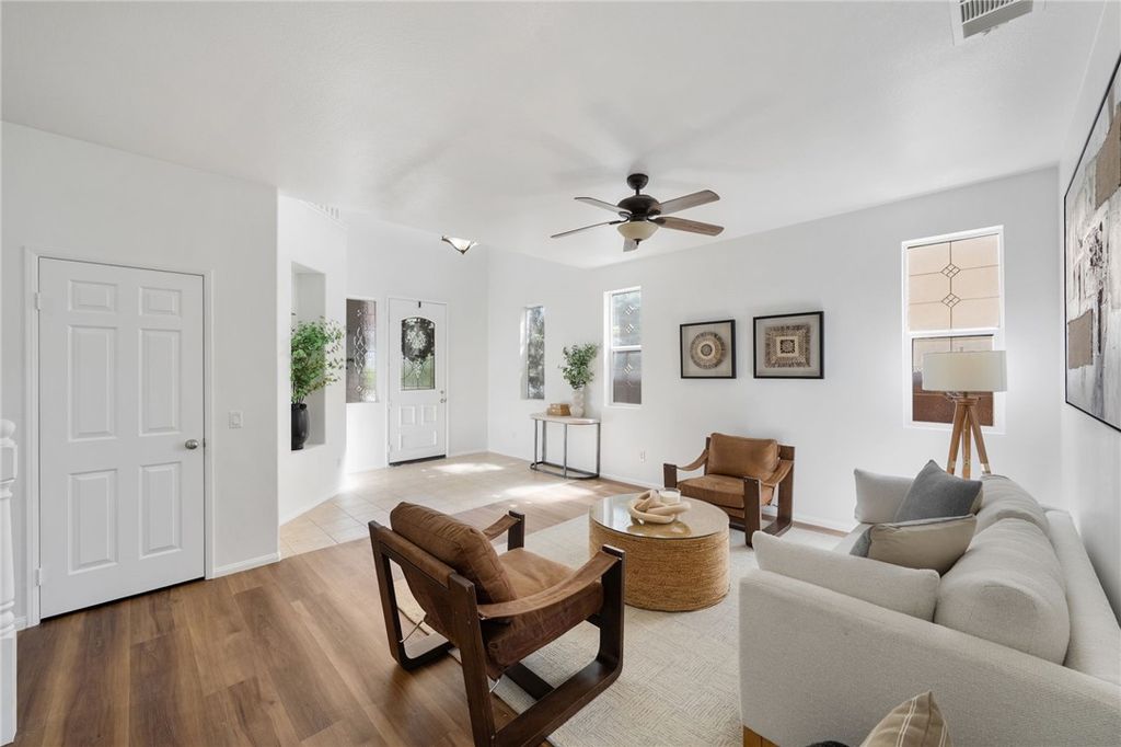 Image 14 of property listing at 45211 Tioga Street, Temecula, CA 92592