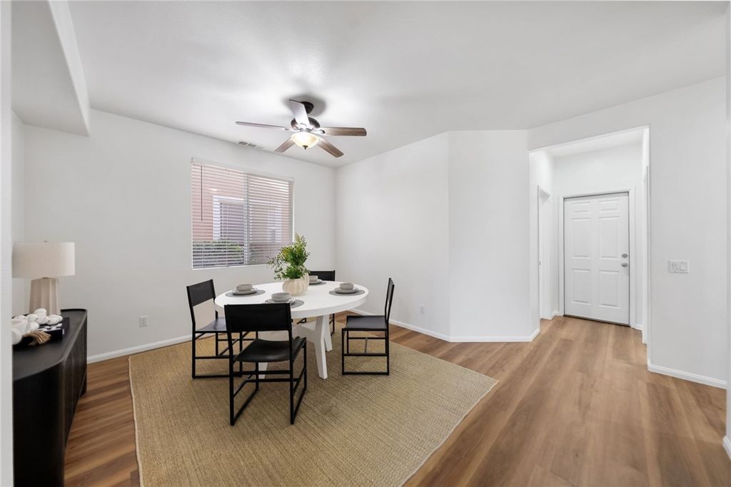 Image 32 of property listing at 45211 Tioga Street, Temecula, CA 92592