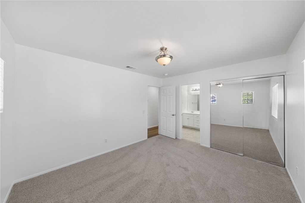 Image 55 of property listing at 45211 Tioga Street, Temecula, CA 92592