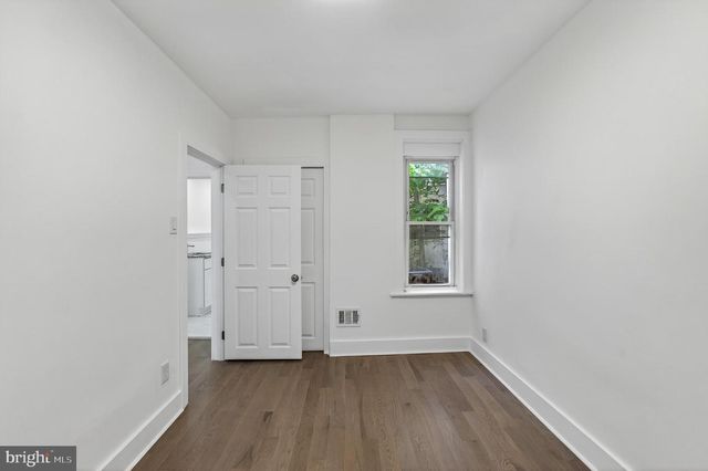 2029 SIGEL ST, Philadelphia, PA 19145