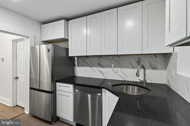 2029 SIGEL ST, Philadelphia, PA 19145
