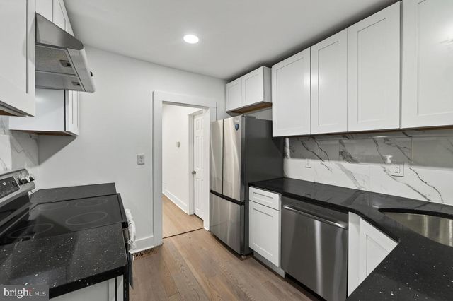 2029 SIGEL ST, Philadelphia, PA 19145