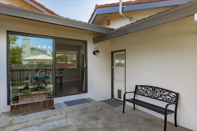 2935 Argonaut Ave, Rocklin, CA 95677