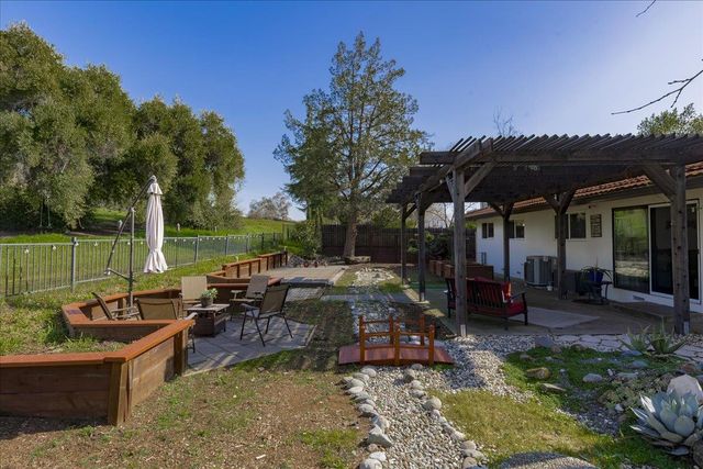 2935 Argonaut Ave, Rocklin, CA 95677