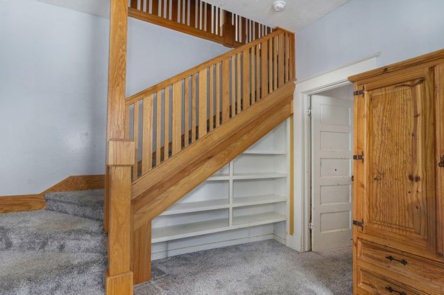 817 W Walnut Street, Springfield, MO 65806