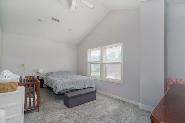 817 W Walnut Street, Springfield, MO 65806